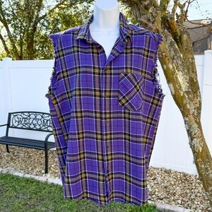 MCULIVOD Purple Plaid Sleeveless Button-Up Shirt | Frayed Armholes | Size M